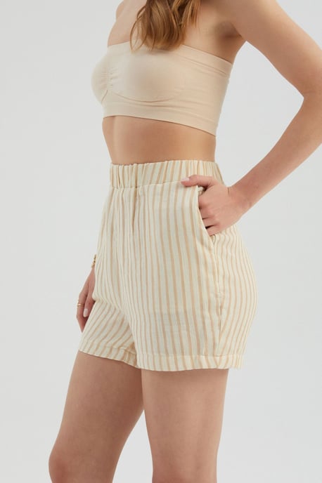 Gestreifte High-Waist-Shorts mit elastischem Bund - Image 3