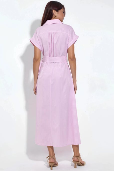 Gestreiftes Midikleid mit V-Ausschnitt und Gürtel - Image 3