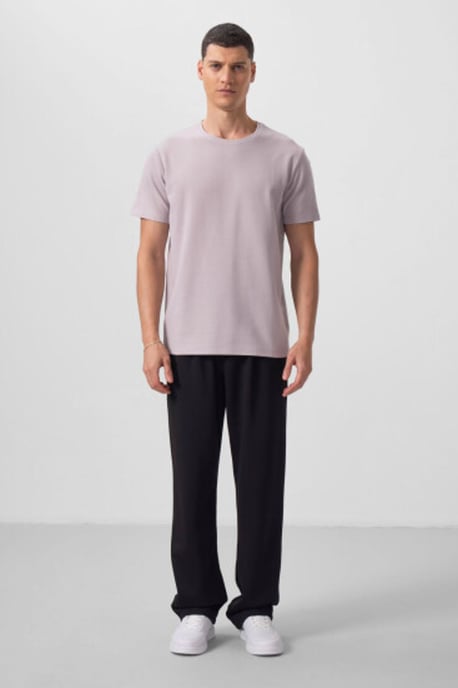 Herren T-Shirt mit regulärer Passform und Rundhalsausschnitt - Image 2