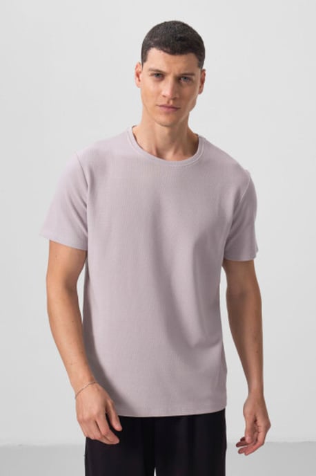 Herren T-Shirt mit regulärer Passform und Rundhalsausschnitt - Image 4