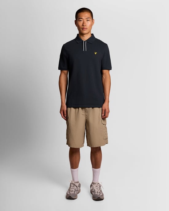 Poloshirt mit Kontrast-Paspelierung - Image 2