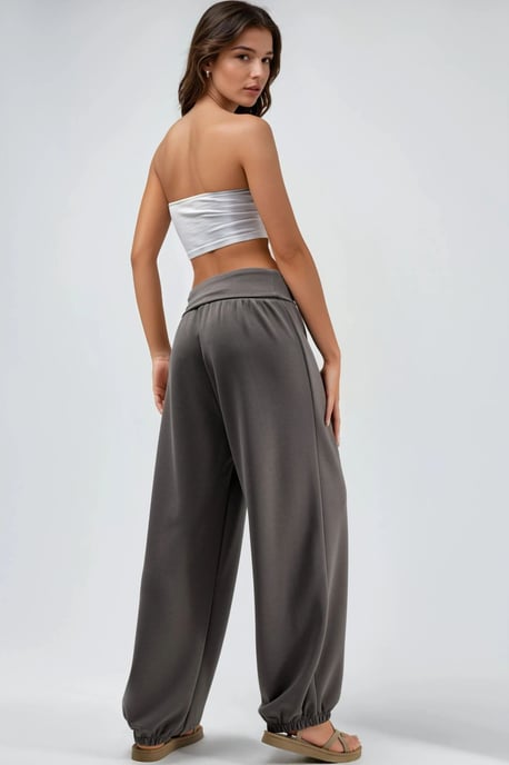 Damen Mittelhohe Gerade Pull-On-Hosen - Image 3
