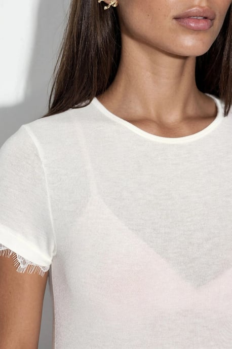 Accessoire Detailliertes Rundhals-T-Shirt - Image 5