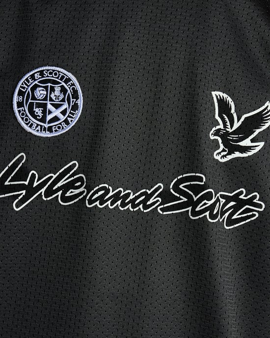 Fußball Grafik T-Shirt - Image 6