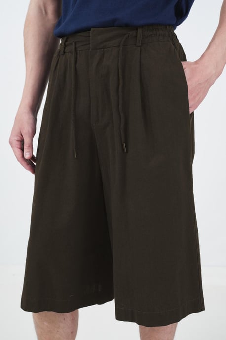 Mit der Hüfte mittelhohe weite Capri-Shorts mit Kordelzugbund - Image 4