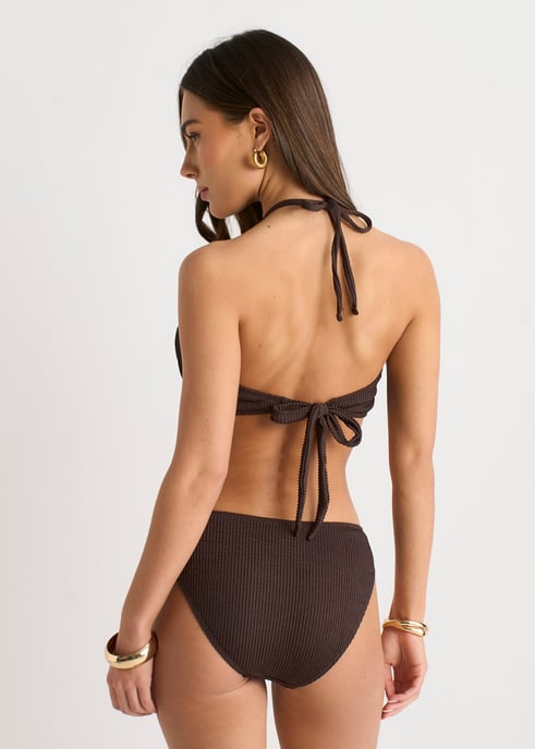 Bikini-Oberteil mit V-Ausschnitt und Neckholder-Trägern in Schokoladenbraun - Image 4