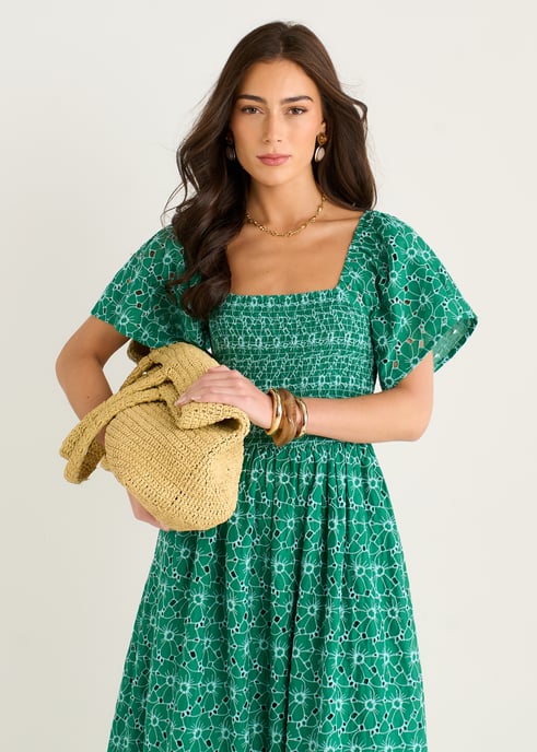 Grünes Midi-Kleid mit Blumenbroderie und Raffungen - Image 2