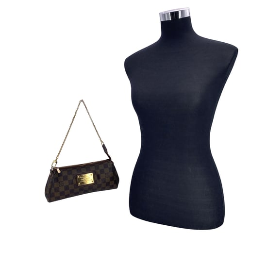 Louis Vuitton Schultertasche aus Stoff Eva - Image 2