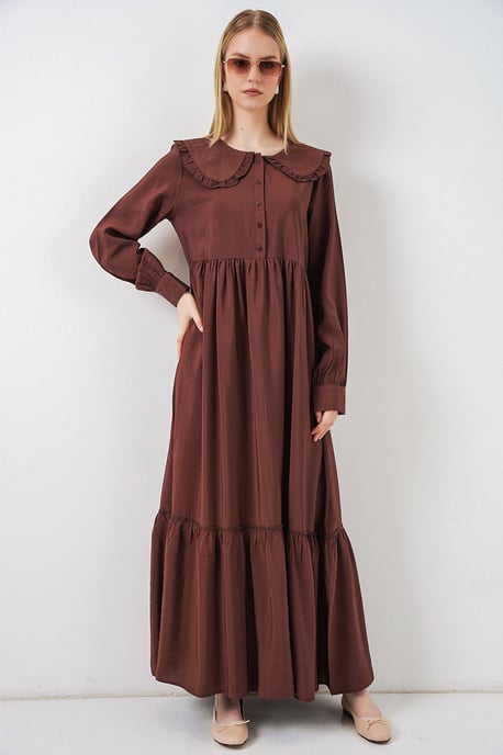 Maxikleid mit Babykragen und Knopfverschluss - Image 1