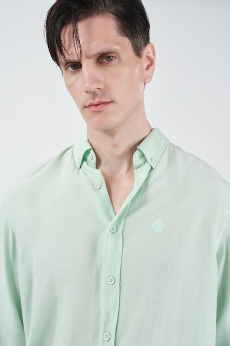 Herren Hemd mit regulärer Passform, Knopfkragen, unifarben aus Tencel - Image 1