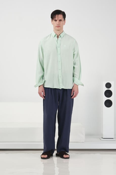 Herren Hemd mit regulärer Passform, Knopfkragen, unifarben aus Tencel - Image 2