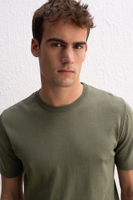 Herren Rundhals-Rippenshirt - Image 5