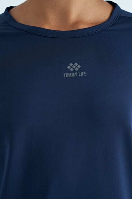 Übergroßes Rundhals-T-Shirt - Image 4