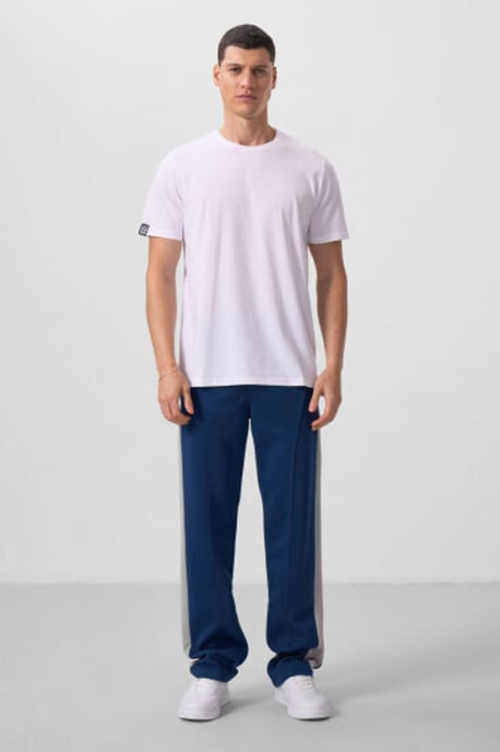 Komfort Fit Rundhalsausschnitt T-Shirt - Image 5