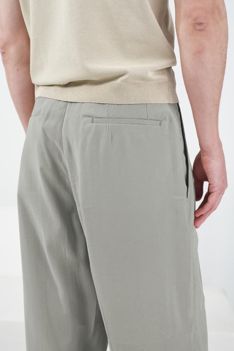 Herren Hose mit mittlerer Bundhöhe, weit geschnitten, mit Falten - Image 4