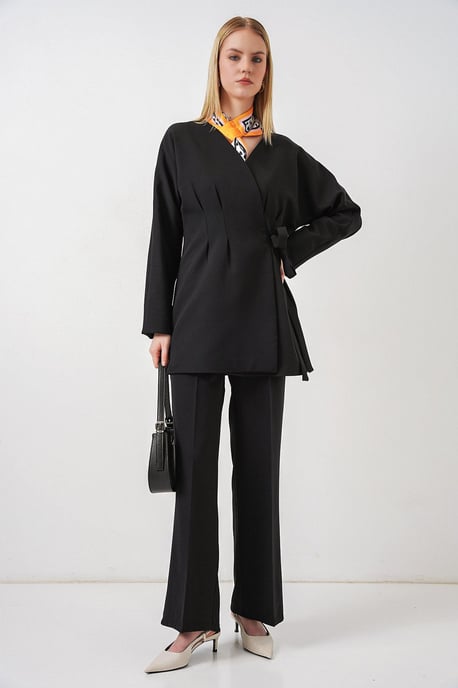 Langes Gürteltuch V-Ausschnitt Jacket - Image 4