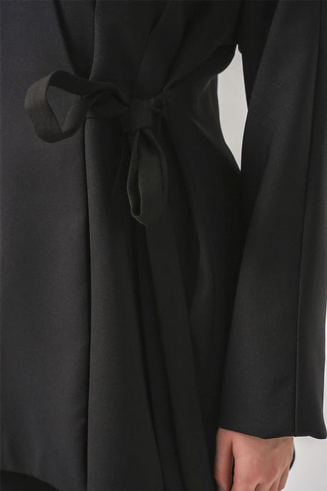 Langes Gürteltuch V-Ausschnitt Jacket - Image 5