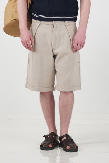 Mittlere Taille weite Chino-Shorts mit Taschen - Image 1