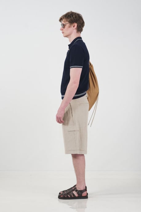 Mittlere Taille weite Chino-Shorts mit Taschen - Image 3