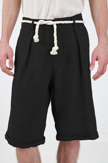 Weite Mittelhoch-Taille Shorts mit Bindungsdetail - Image 2