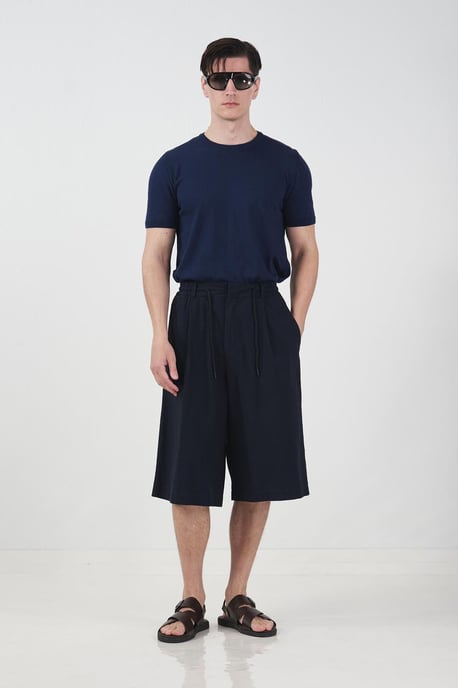 Chino-Style weite lange Shorts mit Kordelzugbund - Image 1
