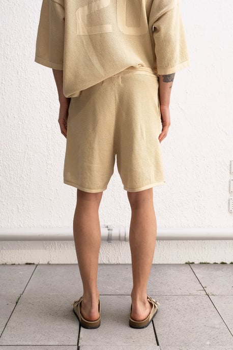 Strukturierte Strickwaren Sweat-Shorts mit mittlerer Taille - Image 4