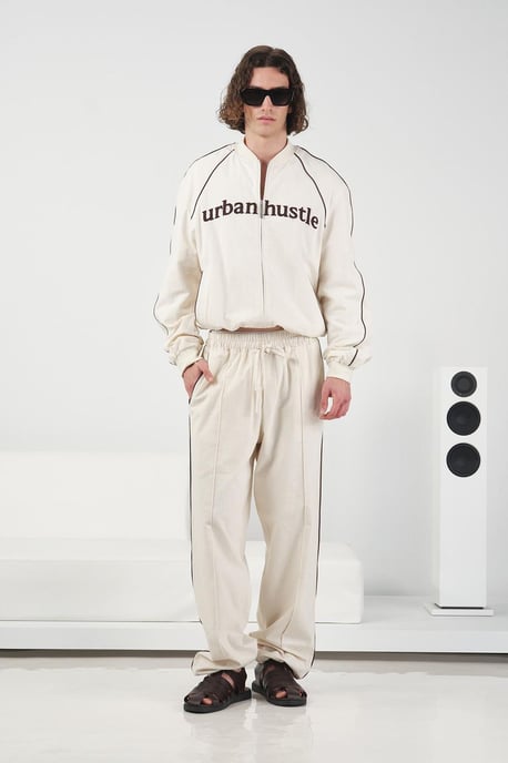 Lässige gerade Beinhose mit elastischem Bund - Image 1