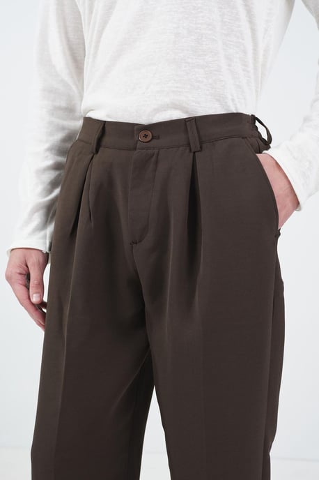 Gerade geschnittene gefaltete Hose - Image 3