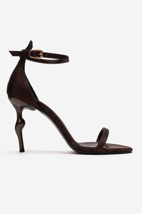 Yelena Pumps mit Knöchelriemen und Stilettoabsatz - Image 4