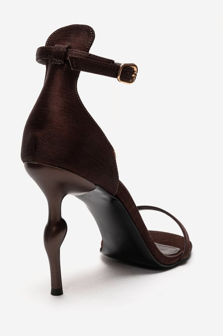 Yelena Pumps mit Knöchelriemen und Stilettoabsatz - Image 5