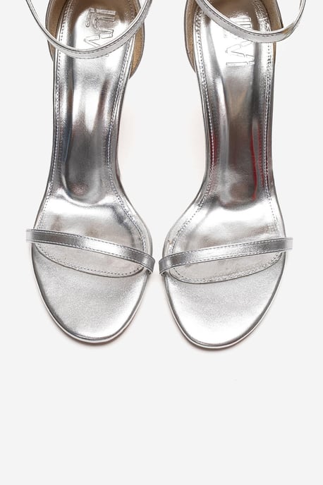 Yelena Pumps mit Knöchelriemen und Stilettoabsatz - Image 2