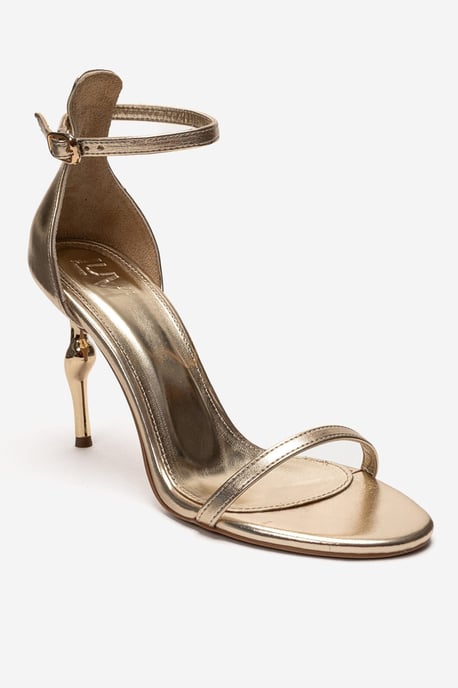 Yelena Pumps mit Knöchelriemen und Stilettoabsatz - Image 3