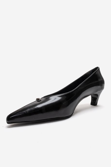 Versay Spitzer Zehenbereich Kitten-Heel Pumps - Image 6