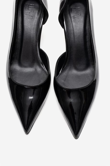 Arel Spitzer Pumps - Image 2
