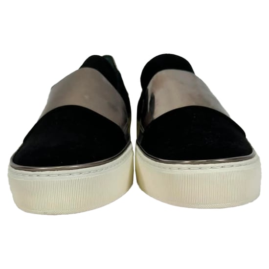 Stuart Weitzman Slip-On-Sneaker aus schwarzem Samt - Image 2