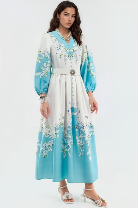 Blumen-Maxi-Kleid mit V-Ausschnitt und Knopfdetails - Image 4