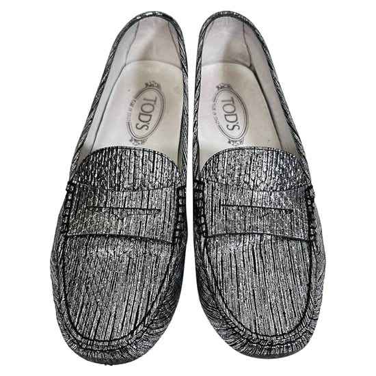 Tod's Mokassins mit Metallic-Details aus silbernem Leder - Image 5