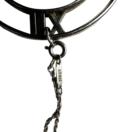 Tiffany & Co. Atlas Rundes Anhänger-Halskette mit römischen Ziffern aus Sterlingsilber - Image 5