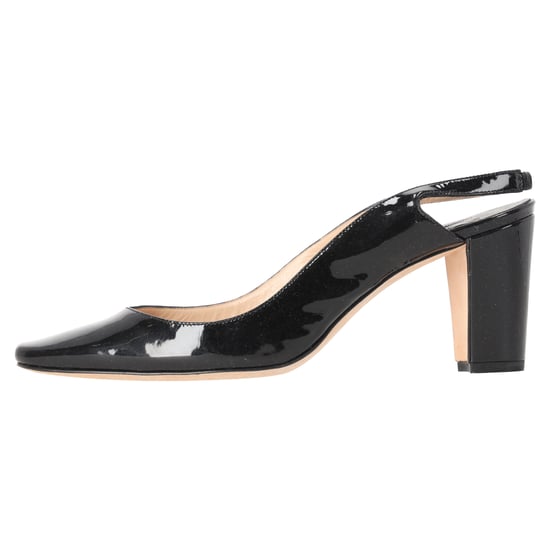 Manolo Blahnik Pumps mit mandelförmiger Zehenpartie und Slingback aus schwarzem Lackleder - Image 2