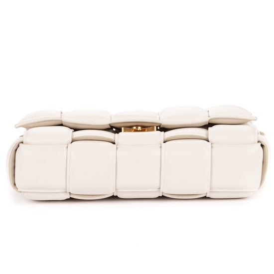 Padded Casette Chain Crossbody   Umhängetasche - Image 6
