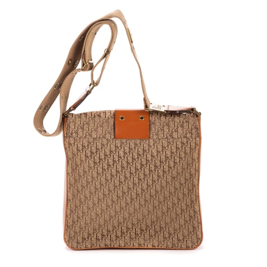 Street Chic Crossbody Schultertasche - Image 5
