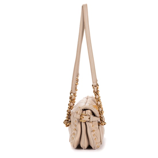 Turn Lock Studded Flap Schultertasche - Image 4