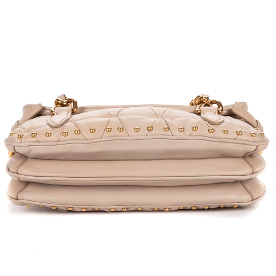 Turn Lock Studded Flap Schultertasche - Image 6