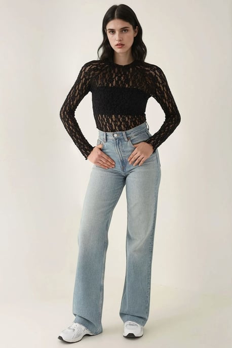 Spitzen-Guipure Slim Fit Rundhalsbluse - Image 2