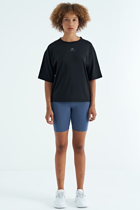 Übergroßes Rundhals-T-Shirt - Image 4