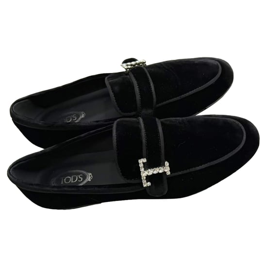 Tod's Loafer mit Kristallverzierungen in schwarzem Samt - Image 5