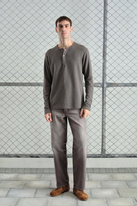 Slim Fit Button-Kragen Langarm-T-Shirt - Image 1