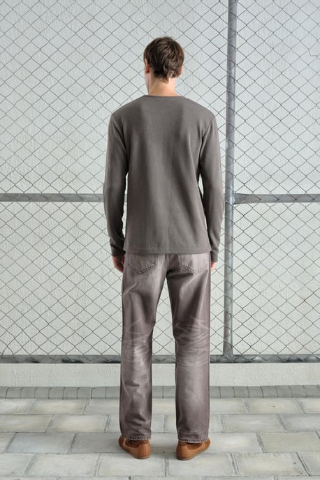 Slim Fit Button-Kragen Langarm-T-Shirt - Image 4