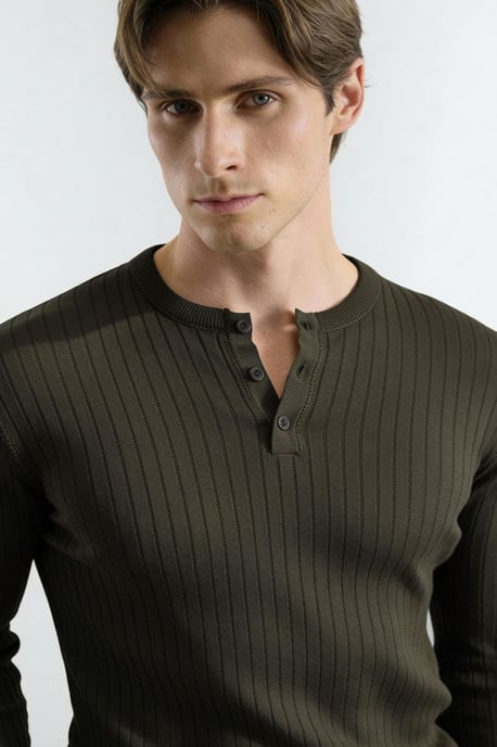 Slim Fit Button-Kragen Langarm-T-Shirt - Image 2