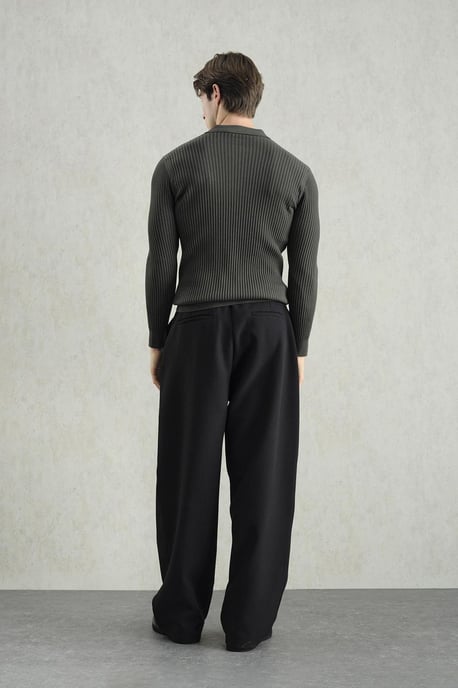 Slim Fit Poloshirt mit Stehkragen - Image 4
